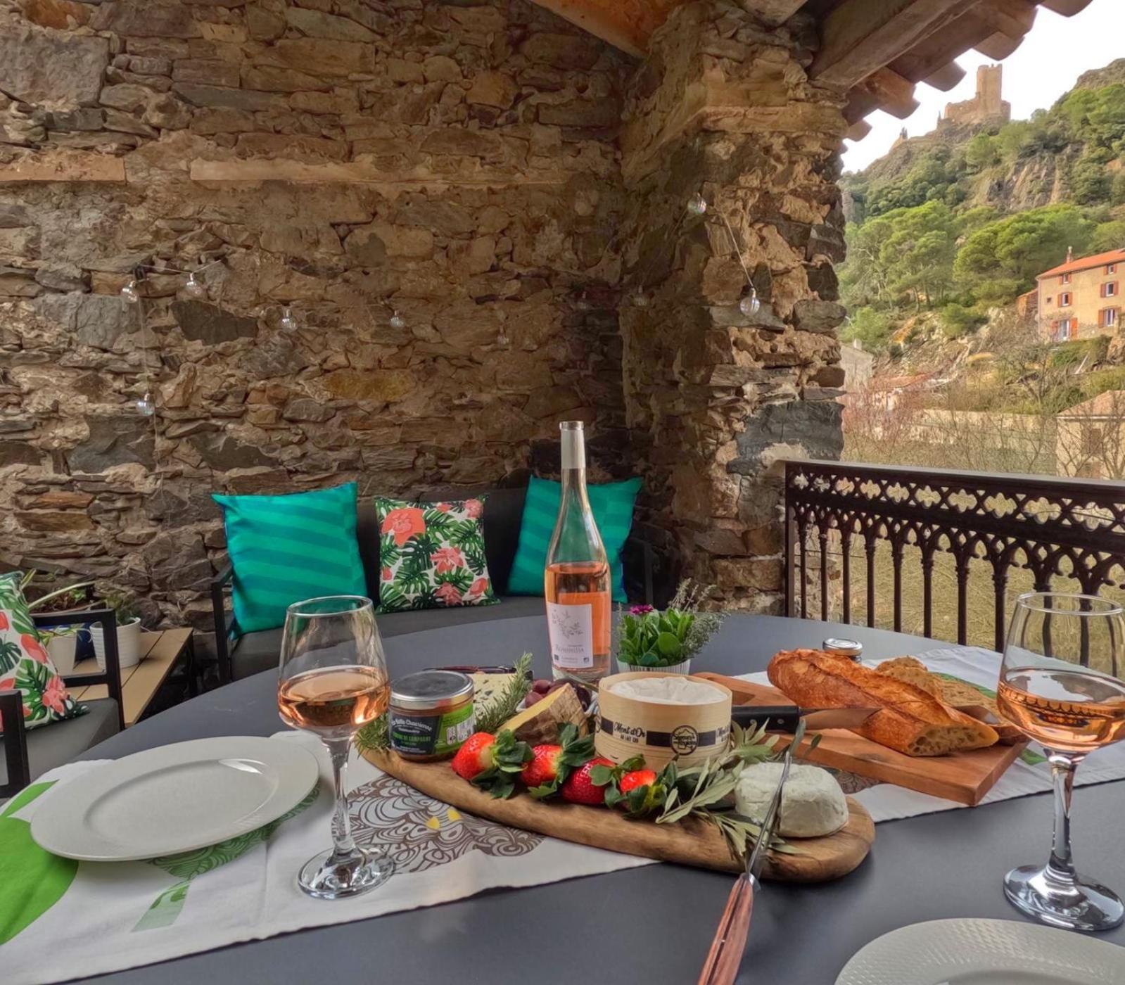 4 Star Cabaret Lastours 4 Chateaux Amazing Cathar Landmark Private Luxury 4 Star Air Conditioned Terrasse With Views Exterior photo